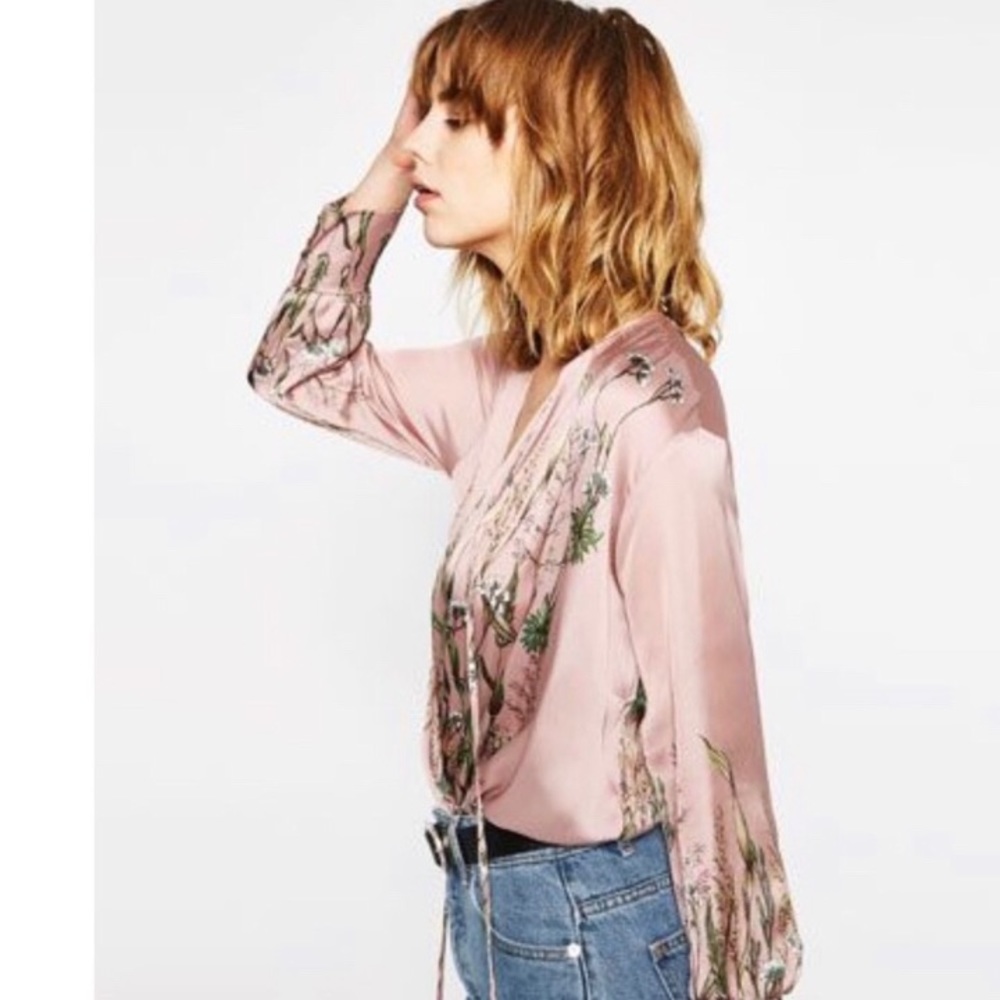 zara satin long sleeved bodysuit pink floral sz 26
